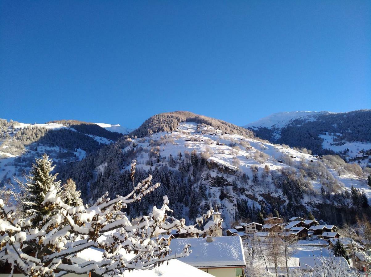 Chalet Waldrand Inden 外观 照片